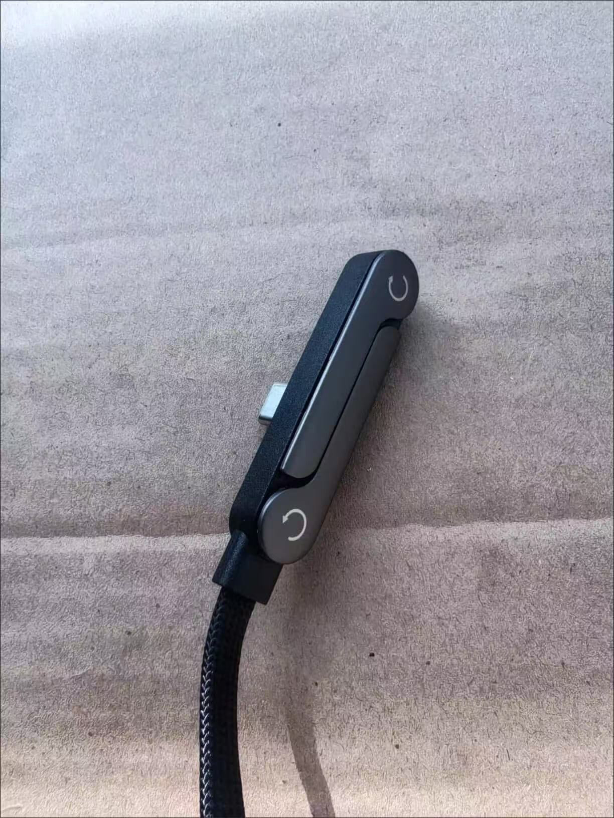 240W 折疊手機數據線支架