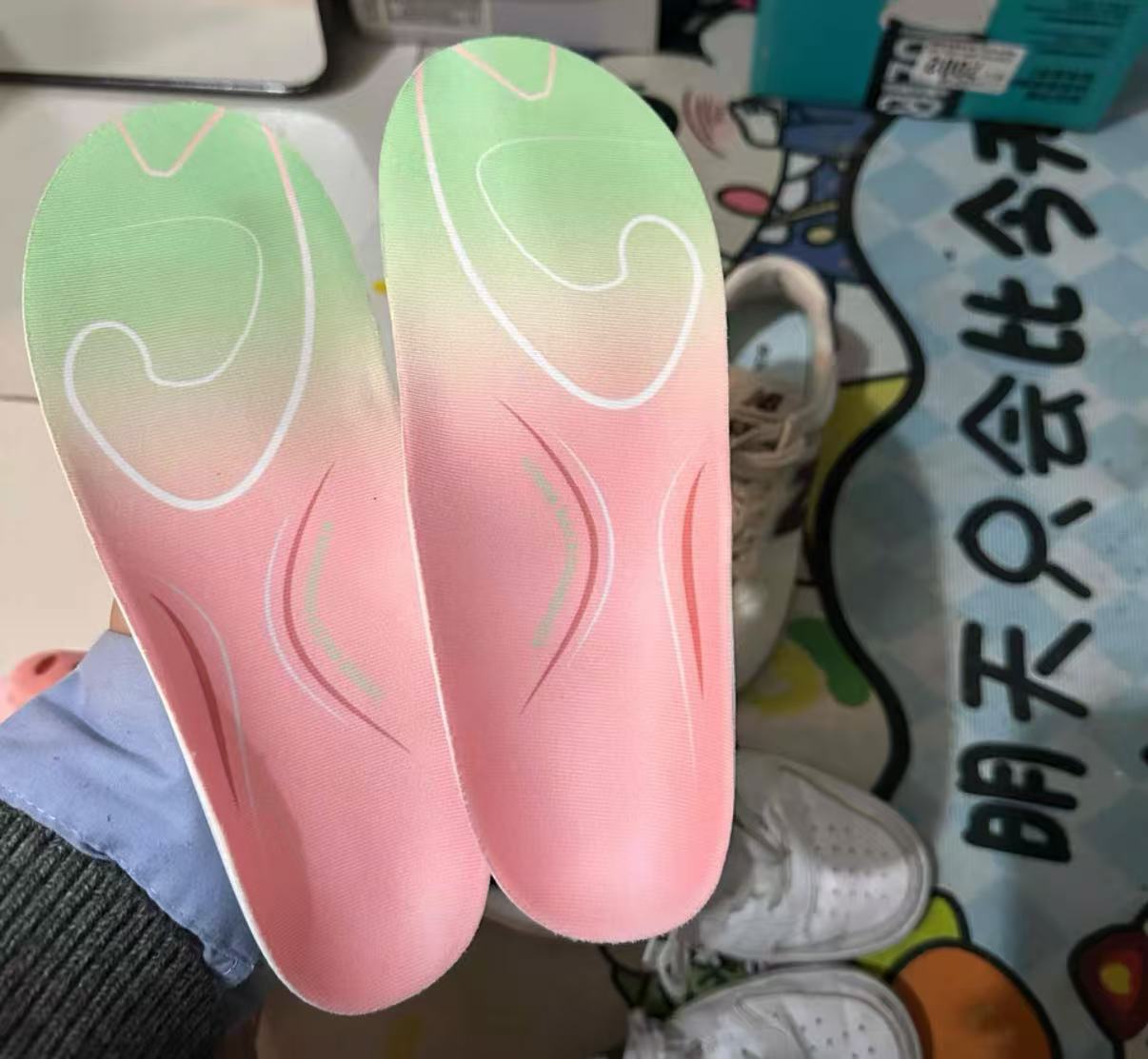 TPU arch support sports insole (sweat-wicking and breathable)