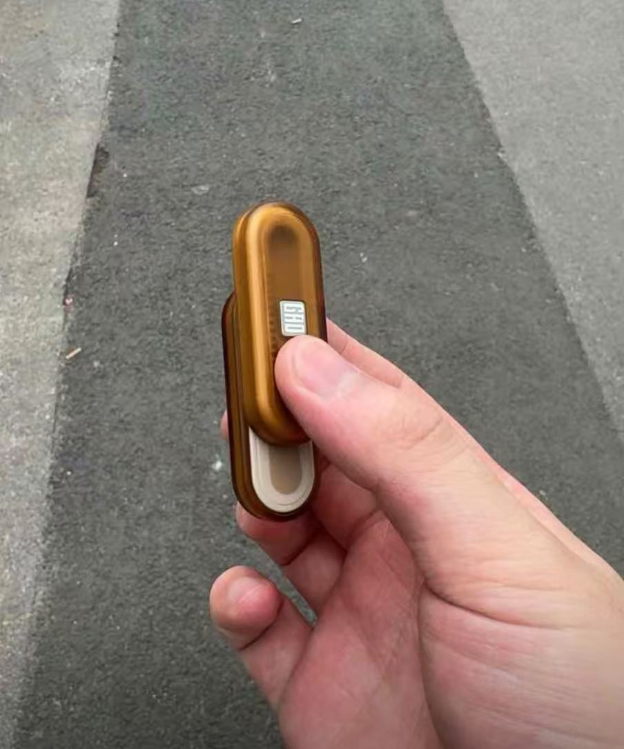 Magic Wand EDC Magnetic Mechanical Stepless Push Card