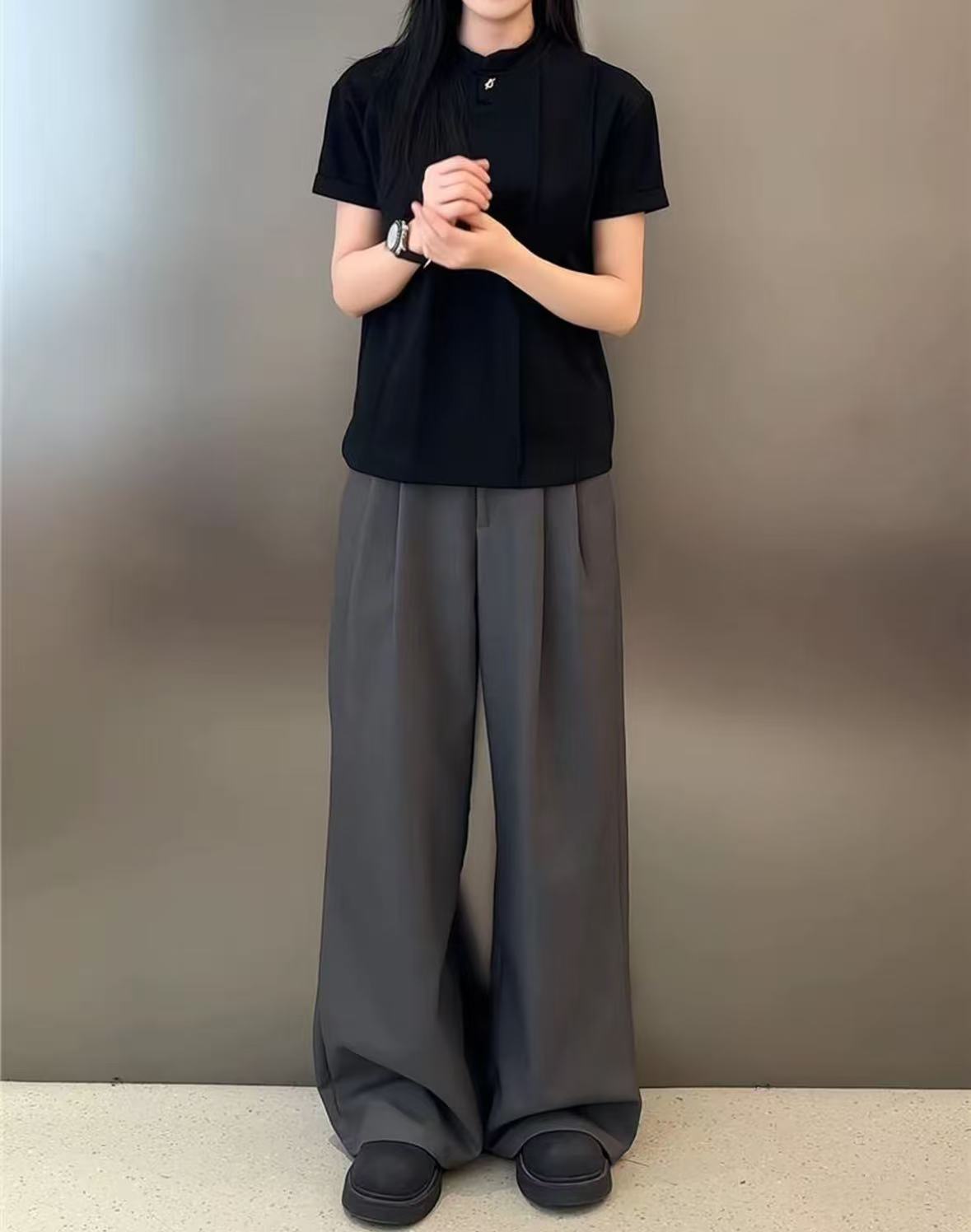 垂墜感打褶闊腿西褲