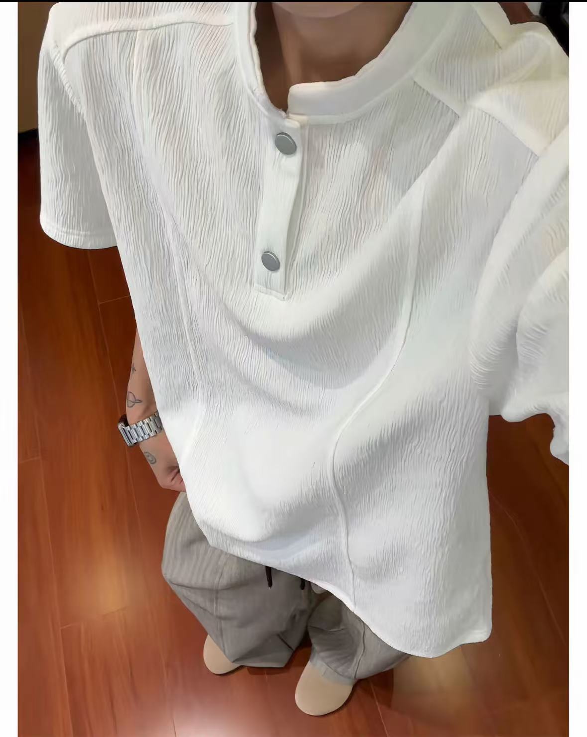 老錢風樹皮紋肌理亨利領高級感短袖T恤