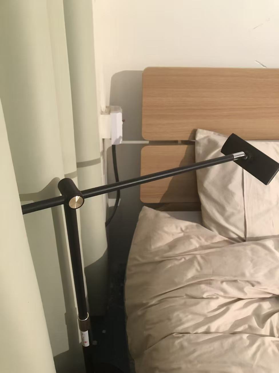（懶人神器！）落地磁吸平板懶人支架