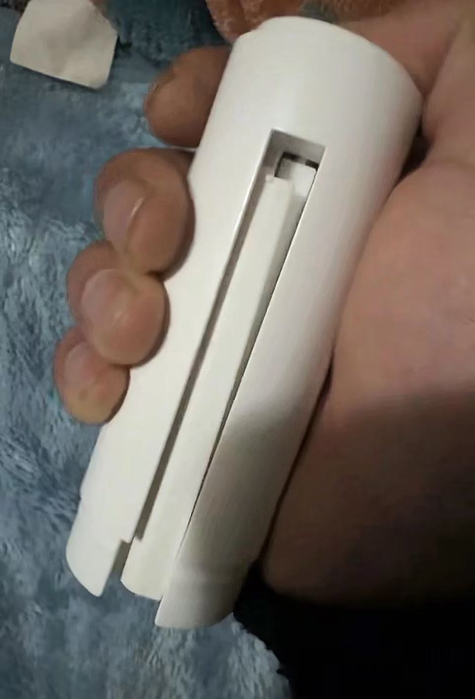 自動彈出式香菸盒