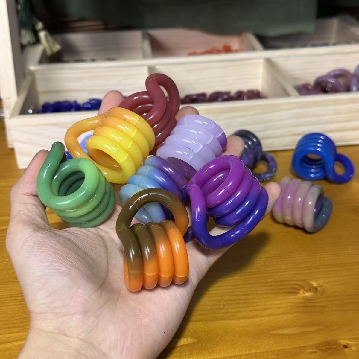 官方正品授權！Tangle扭扭樂溫變系列