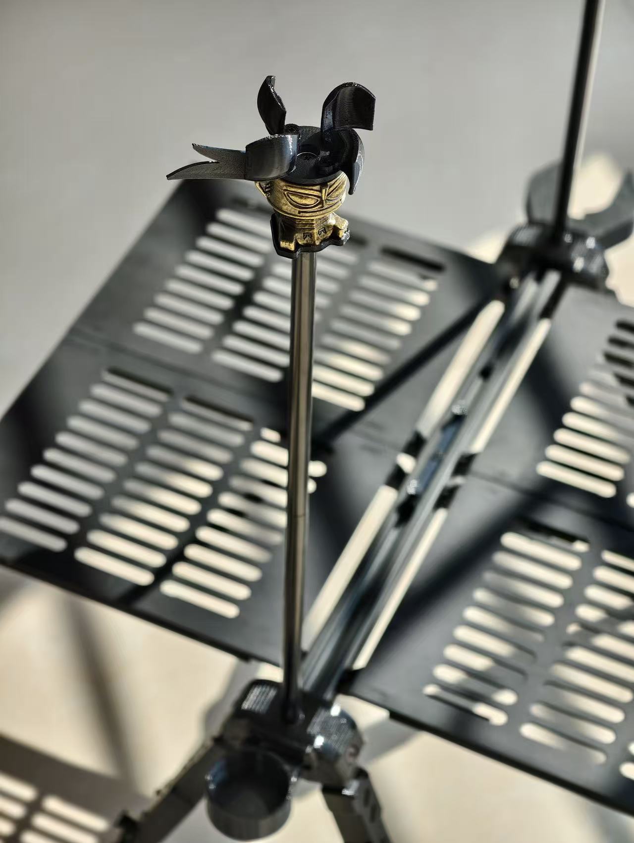 Mecha Dog Table Furnace Expansion Stand Pro