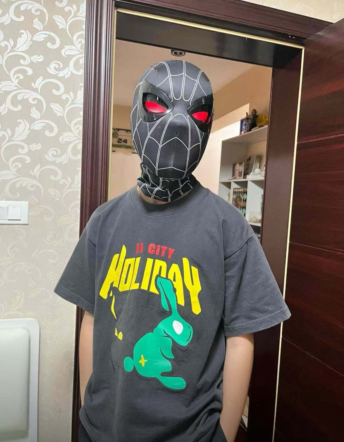 Electric Super Hero Spider-Man Mask