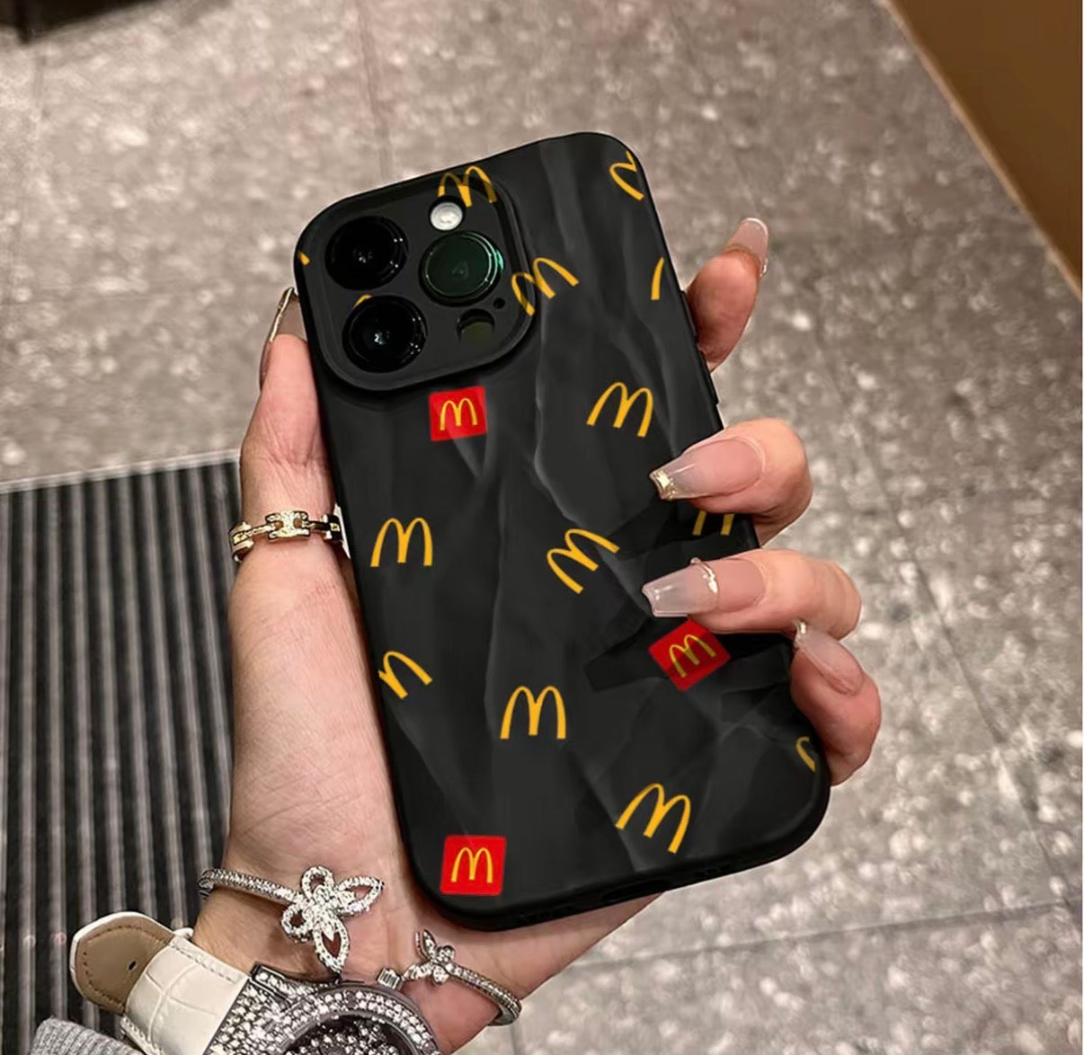 iPhone全包鏡頭簡約潮流防摔手機殼