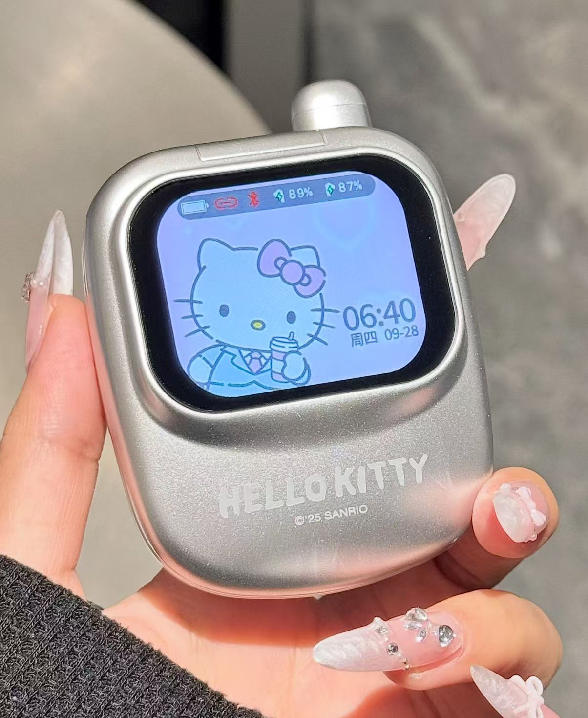 Hello Kitty Phone-Shaped Screen Bluetooth Earbuds