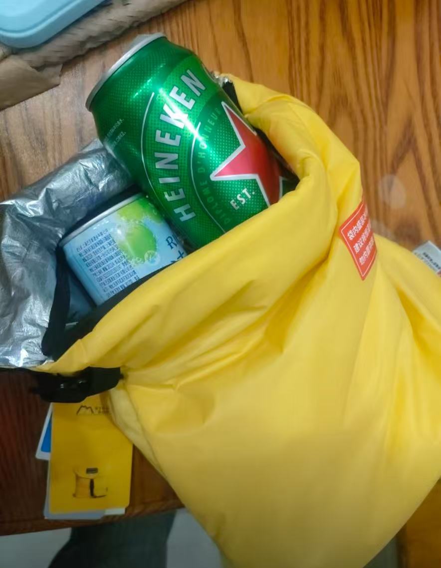 Insulated bag for ice on outdoor camping trips