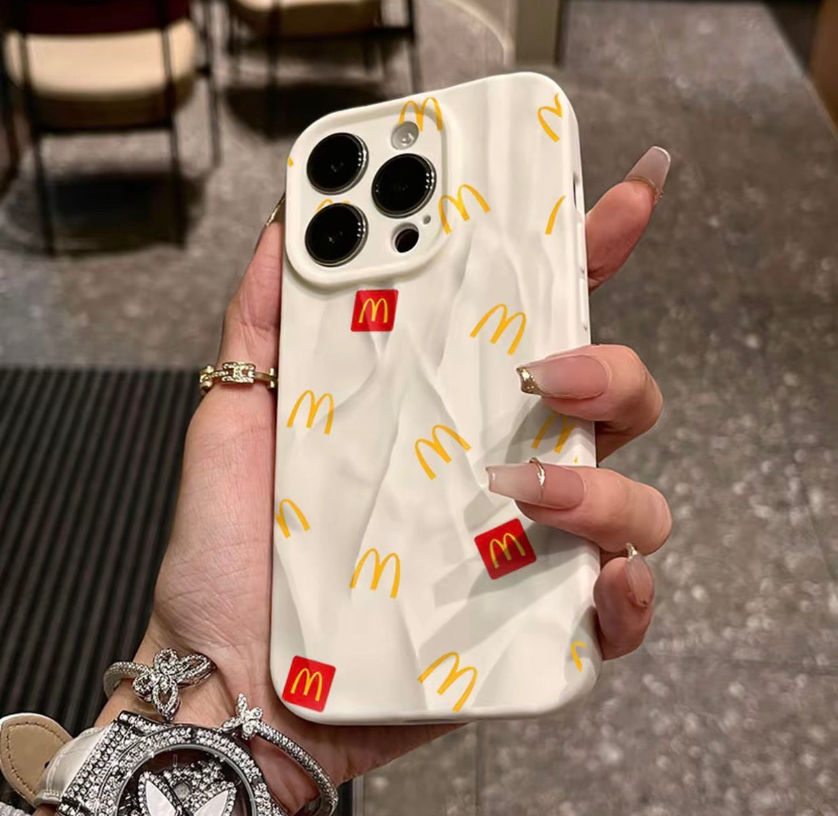 iPhone全包鏡頭簡約潮流防摔手機殼