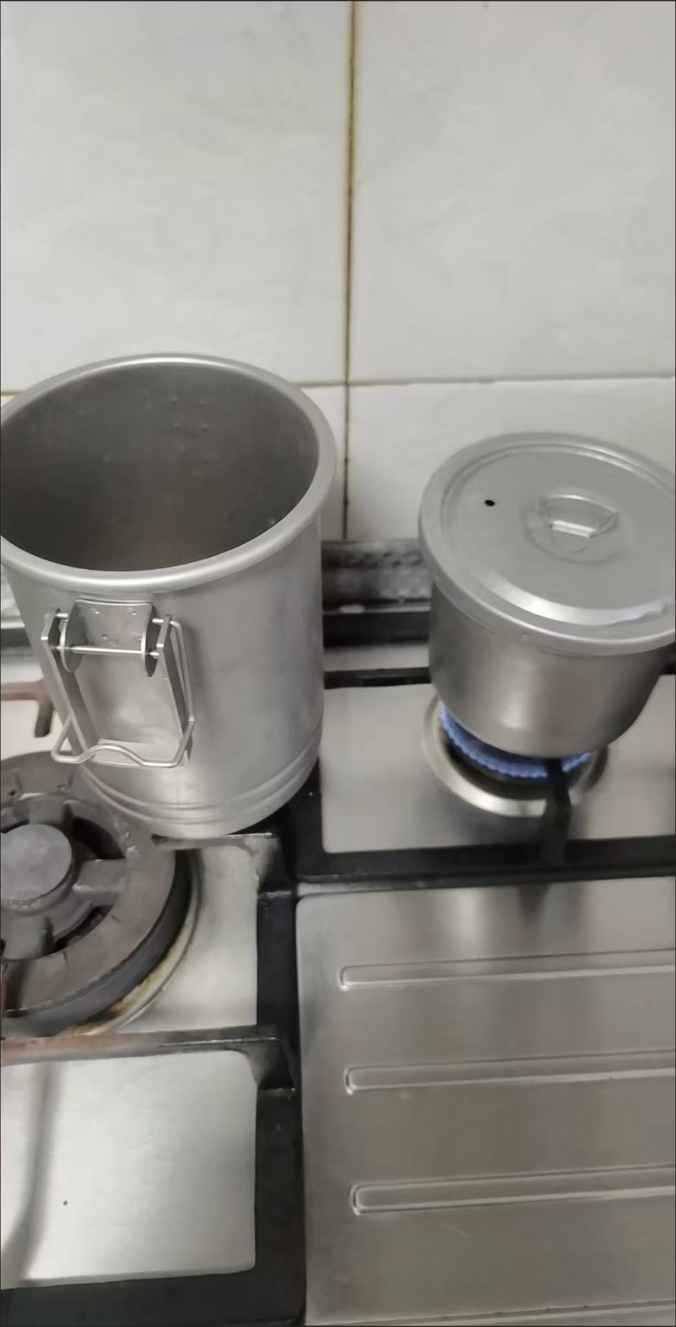 新款304不鏽鋼戶外便攜蒸煮飯桶