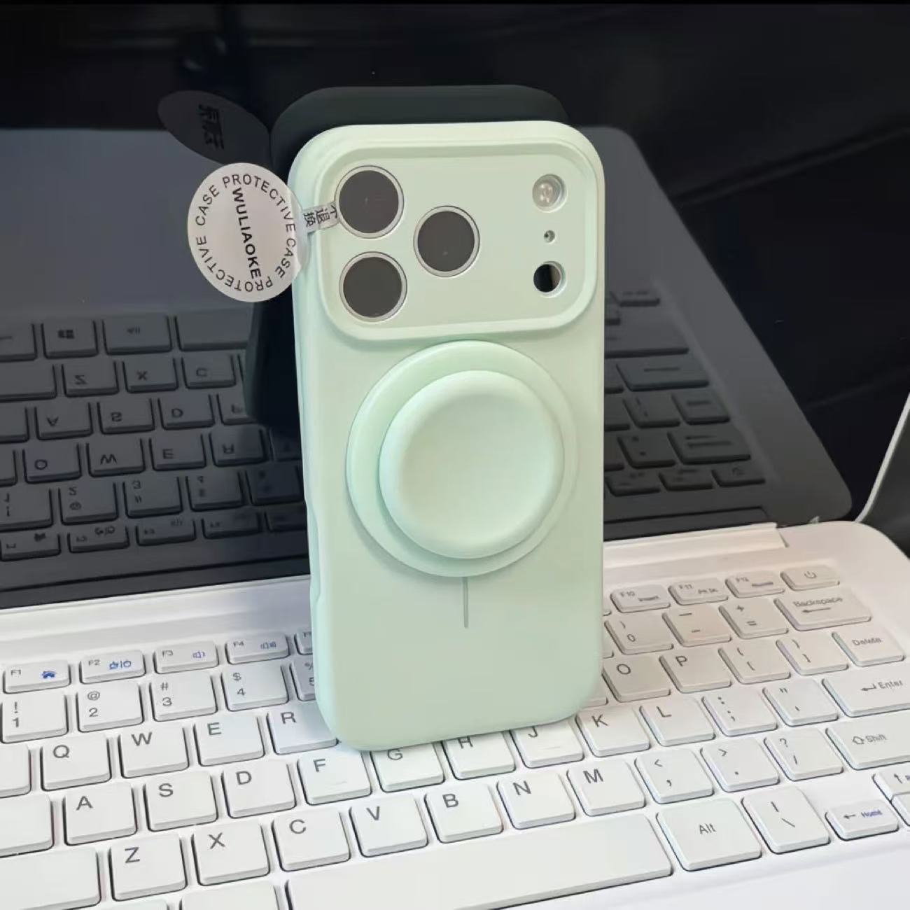 高端磁吸支架液態矽膠手機殼 （適用iPhone 15-17系列）