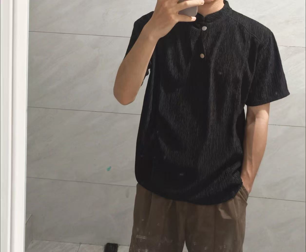 老錢風樹皮紋肌理亨利領高級感短袖T恤