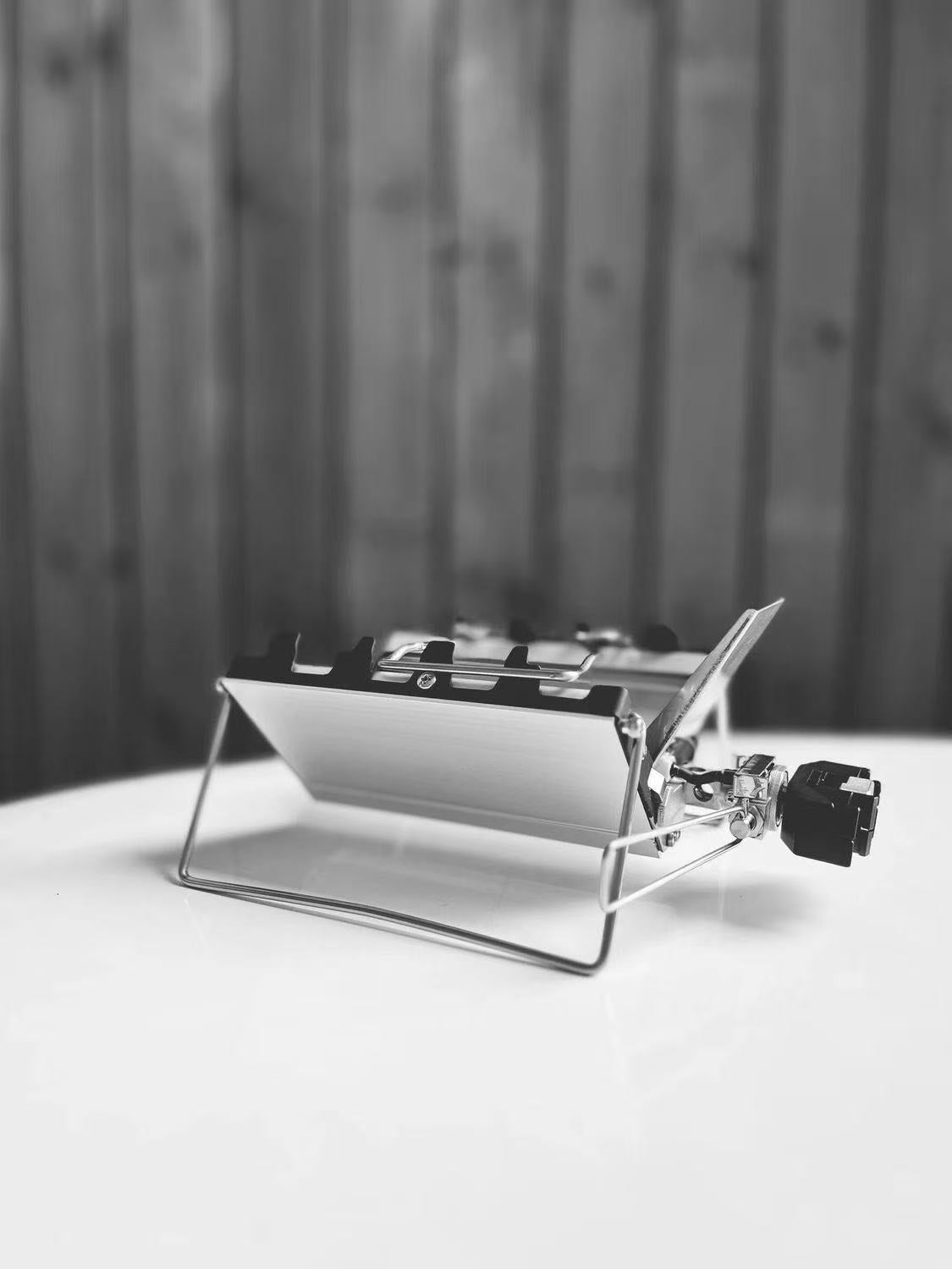 Ultra-thin Outdoor Card Stove, Portable Camping Cassette Stove