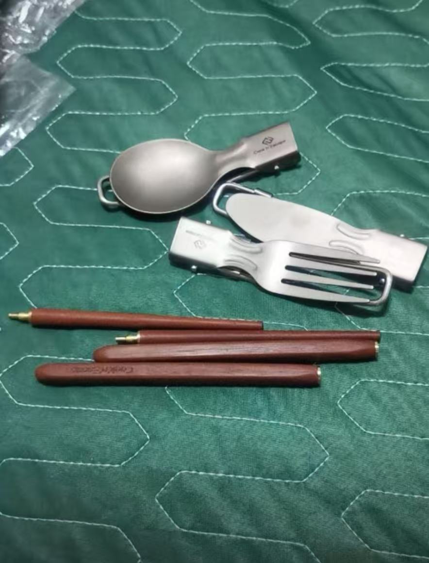 戶外純鈦輕便折疊餐具四件套