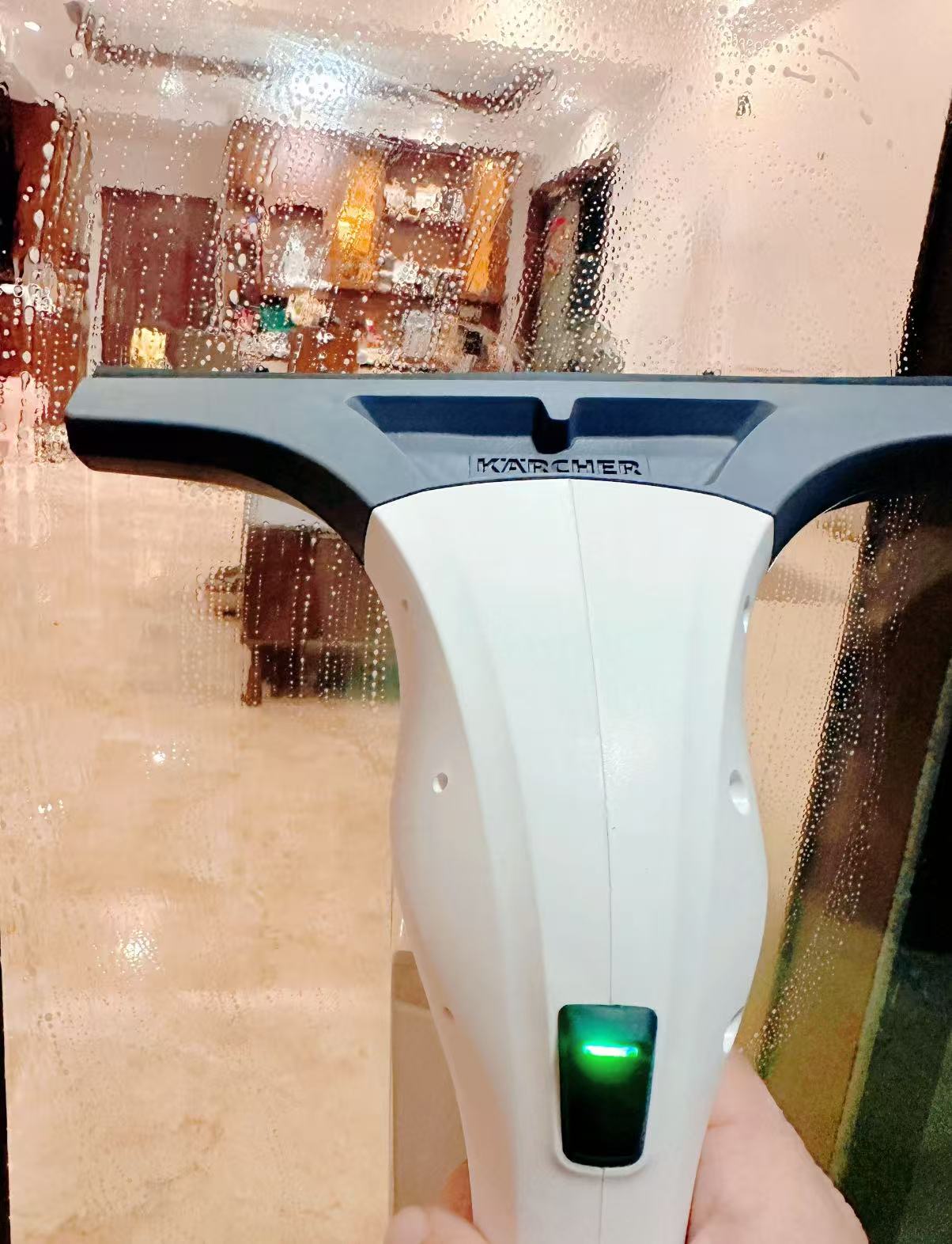 德國卡赫WV1 PLUS鏡面清潔機