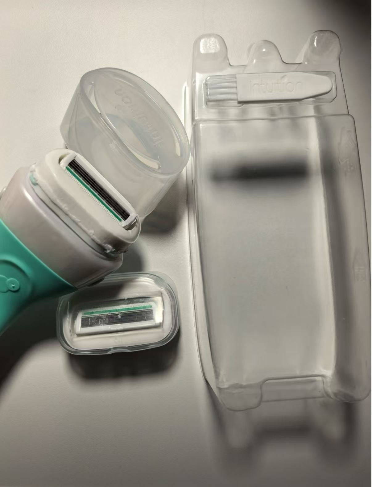 Intuition f.a.b. Razor (for sensitive skin)