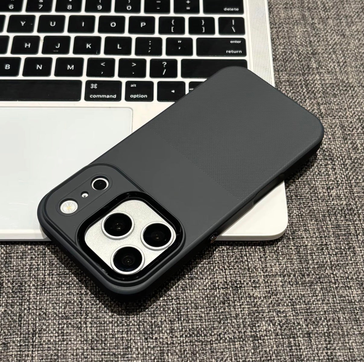 Polka Dot Non-Slip Magnetic iPhone Case