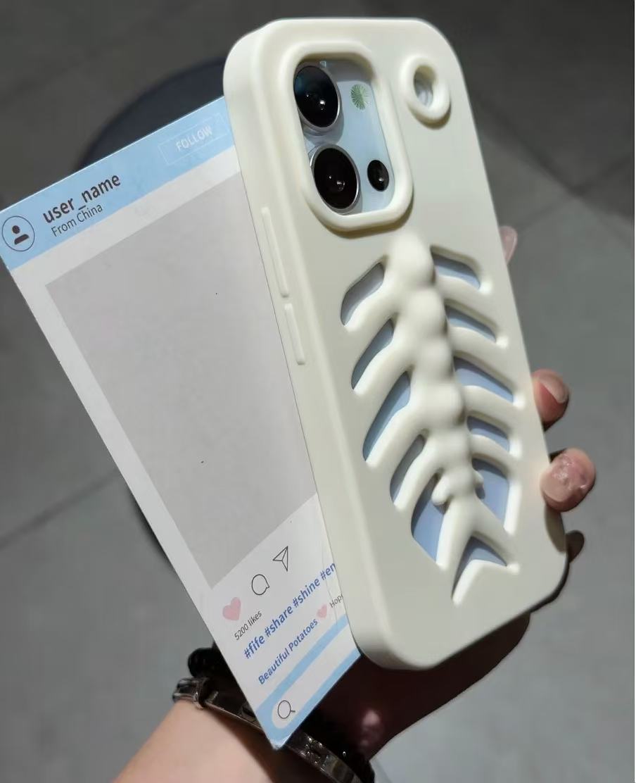 3D Creative Hollow Fishbone Phone Case (Applicable to All iPhone Models)
