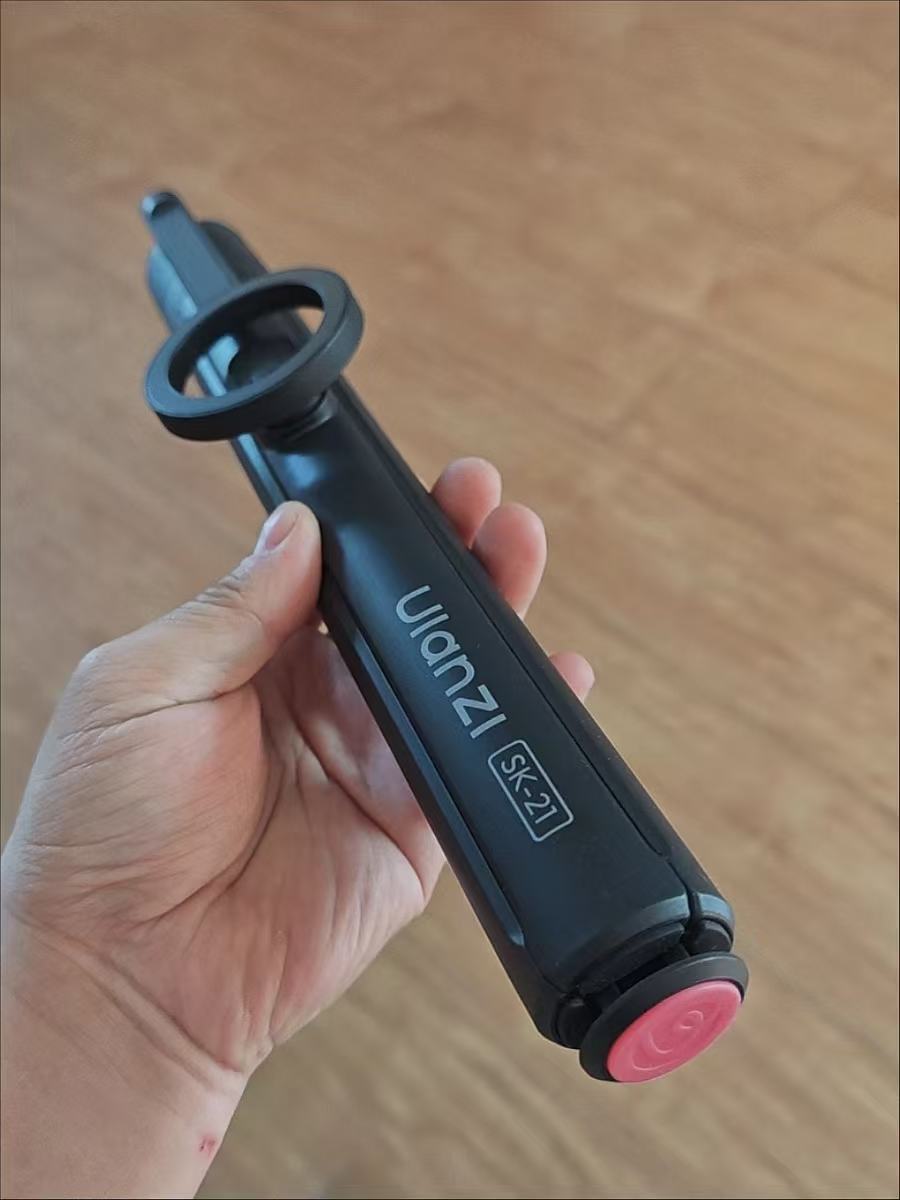 SK-21 One-Touch Open/Close Magnetic Phone Holder with Automatic Pop-Up Floor Tripod