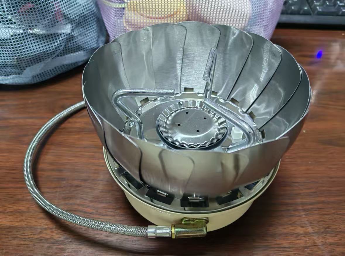 戶外露營蓮花可折疊防風分體卡式爐