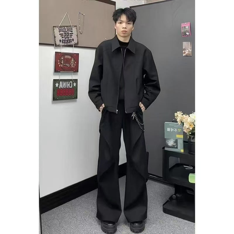 Diamond-cut pleated trousers