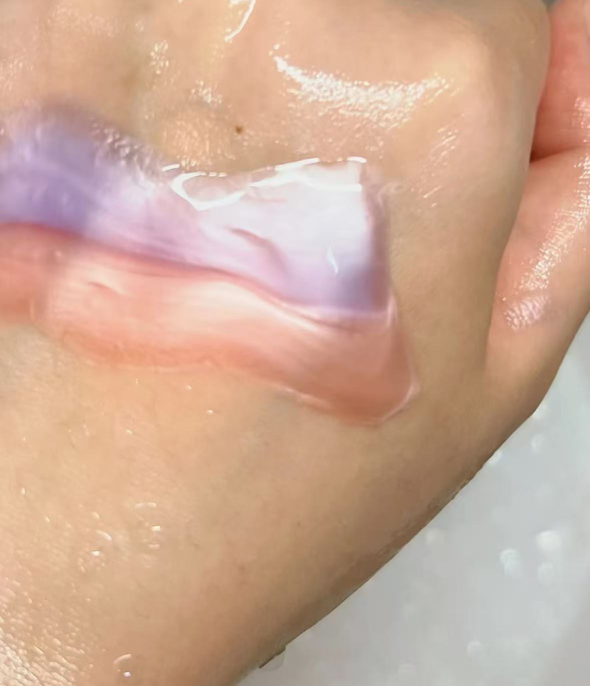Whitening & Exfoliating Enzyme Dual-Pump Body Wash