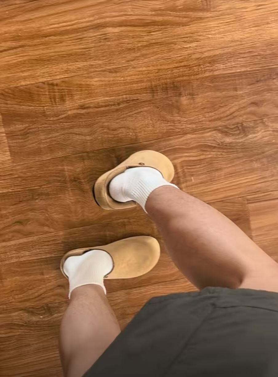 Vintage Round-Toe Birkenstock-Style Backless Clogs with Convertible Heel Strap