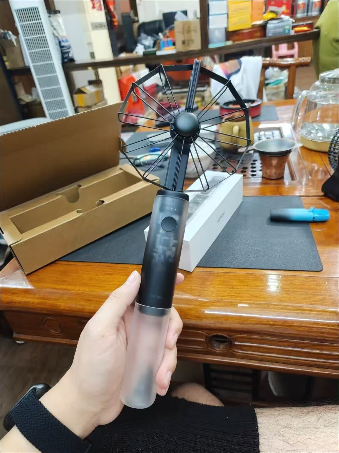 新款！折疊小風扇 AirFold 自然寬域大風 可拆卸軟膠包裹透明探索版