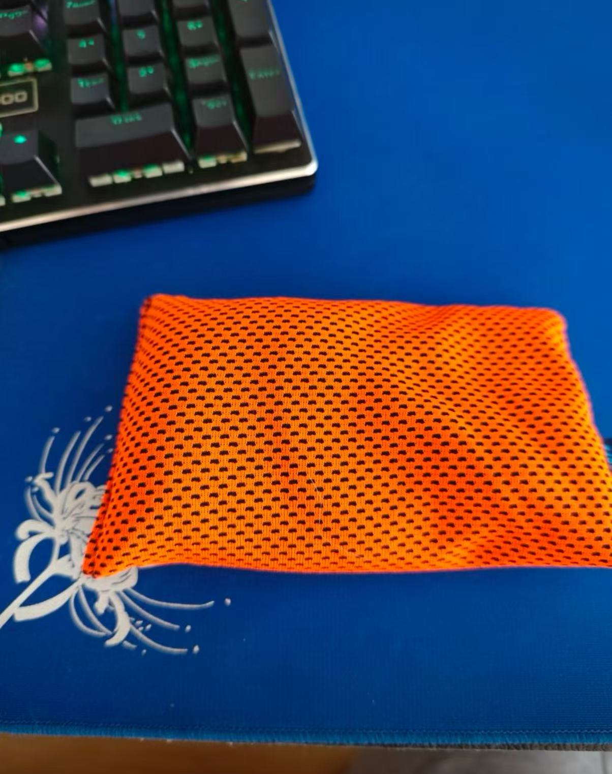 Esports Anti-Sweat Packet (Stress-Relief Gadget)