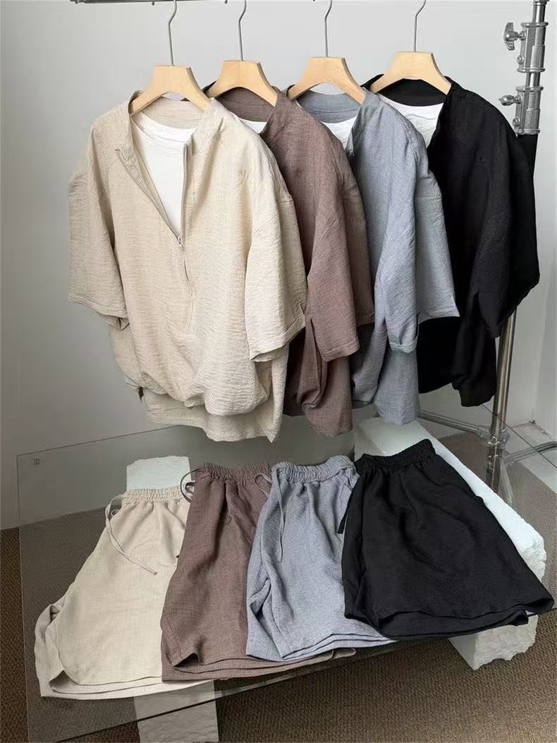 Vintage Style Two-Piece Look Short-Sleeved Shirt for Men (Thin, for Summer) + Casual Knee-Length Shorts (Set)