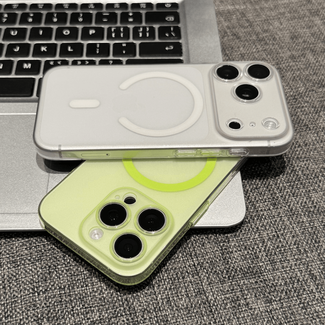 適用iphone超薄冰霧磨砂磁吸手機殼
