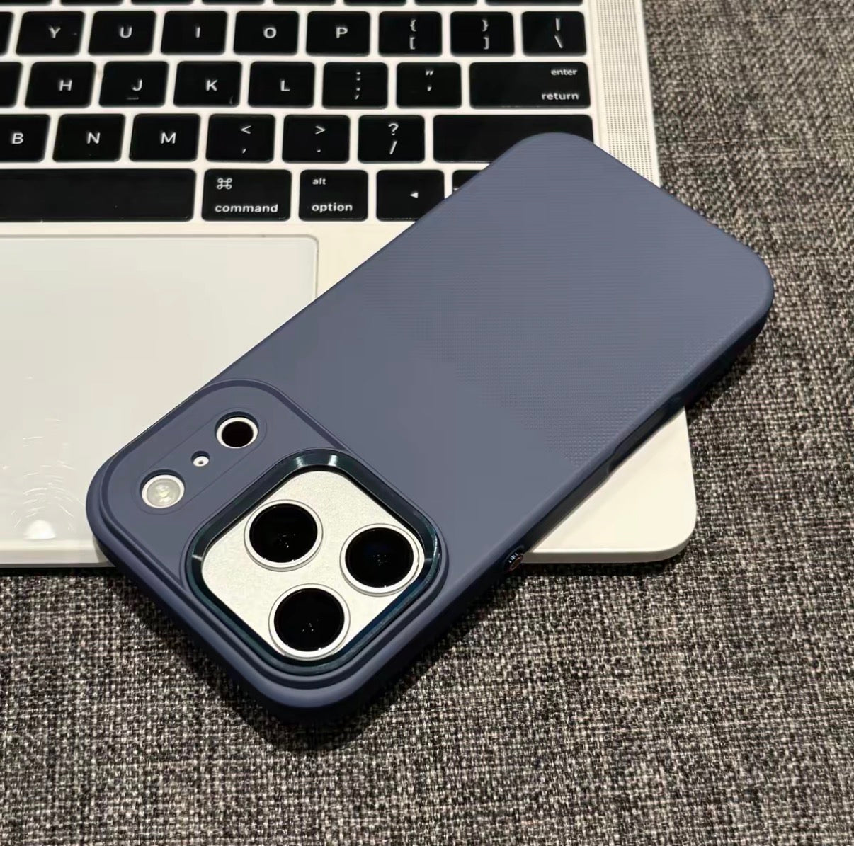 Polka Dot Non-Slip Magnetic iPhone Case