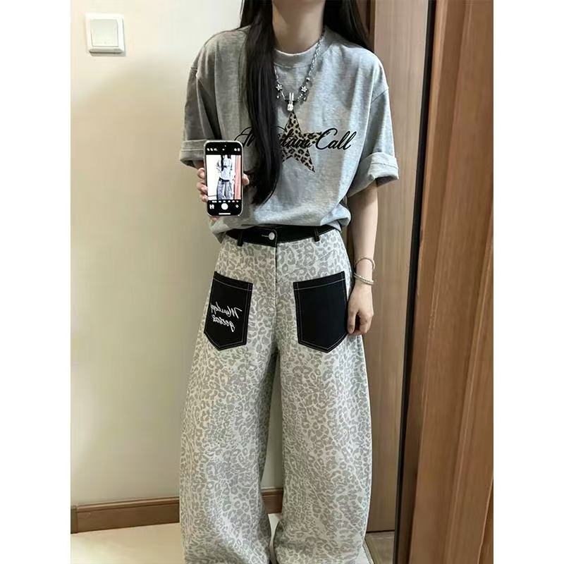 American Retro Leopard Print Curved Denim Pants + Star Short-sleeved Two-piece Set