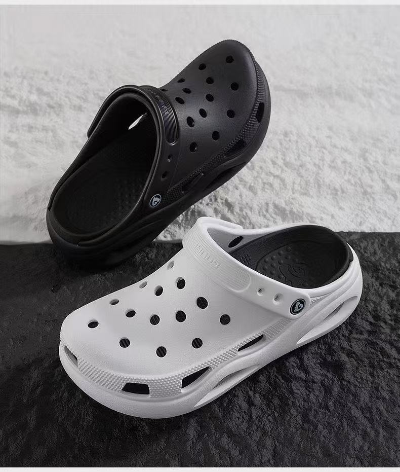 Whale Cloud Arch Support Clogs