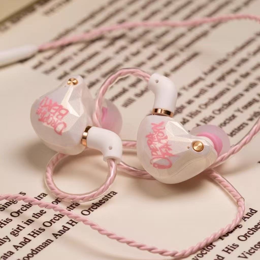 HiFi in-ear monitoring headphones