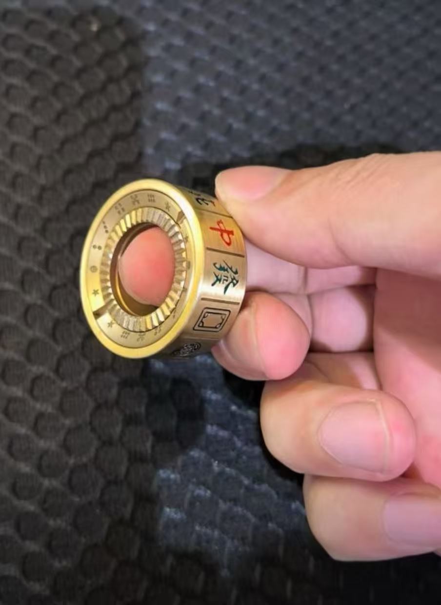 SPIN棘輪權杖指尖解壓玩具