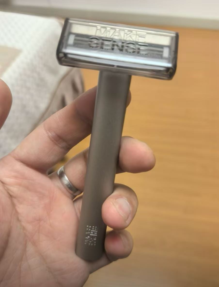 (For Men) All-metal manual razor