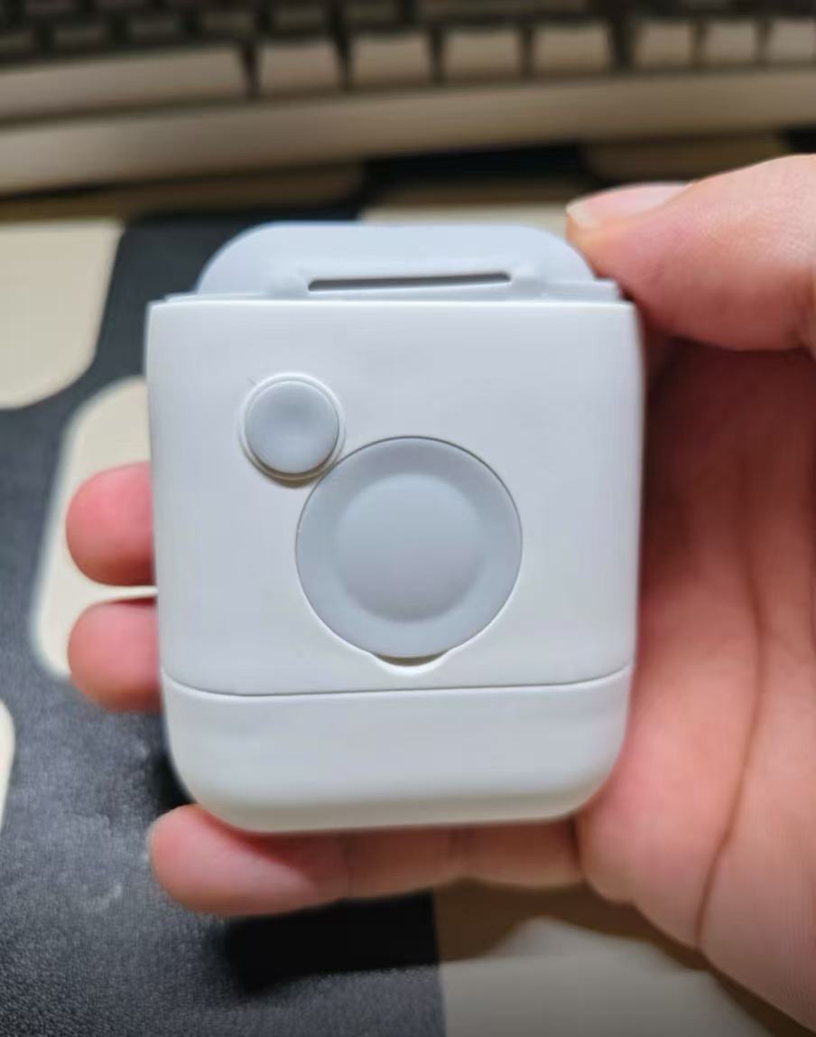 Mriya震動出液梳頭皮上液器