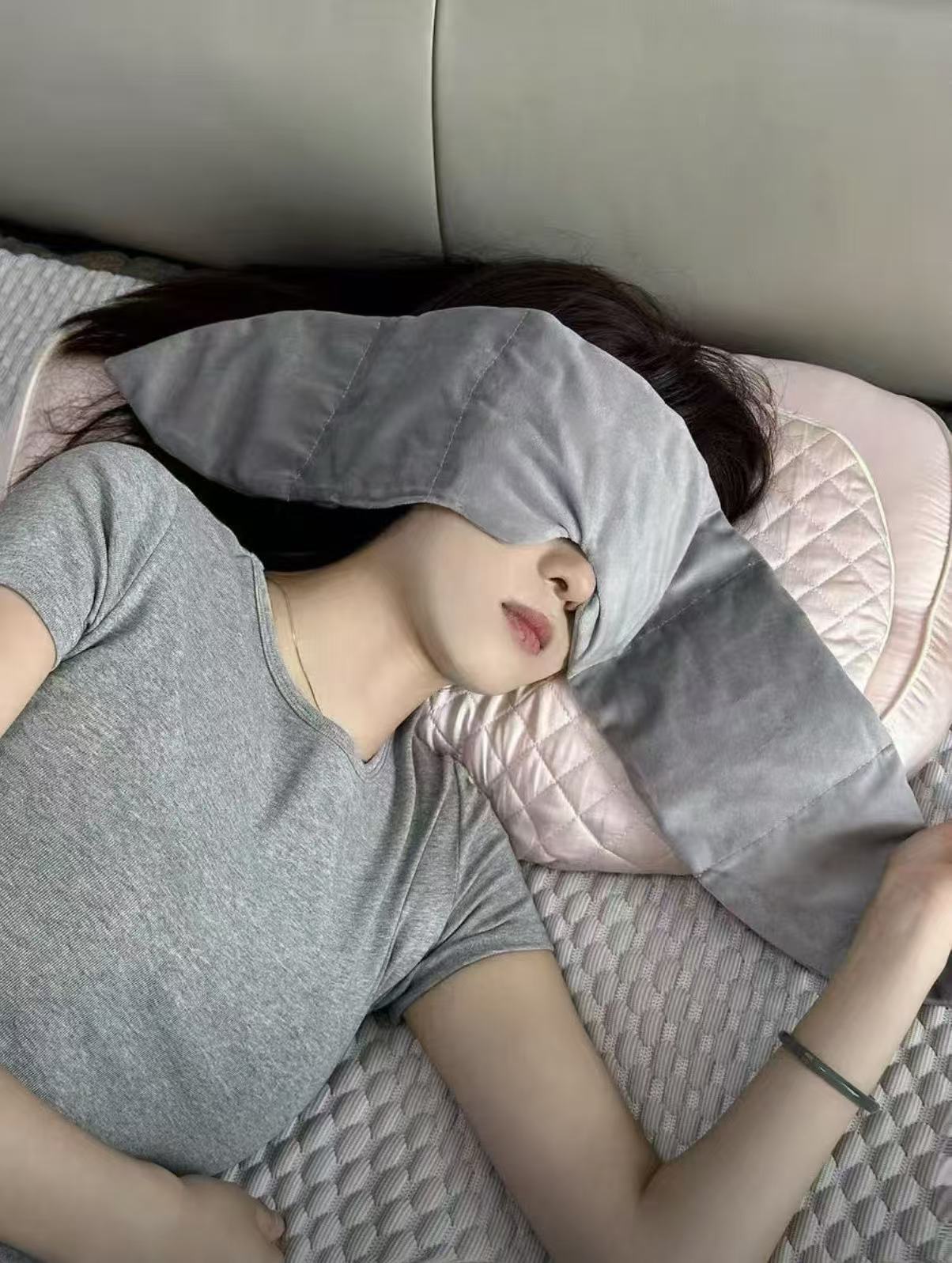 Deep Sleep Gravity Eye Mask (Sleep Savior⭐)