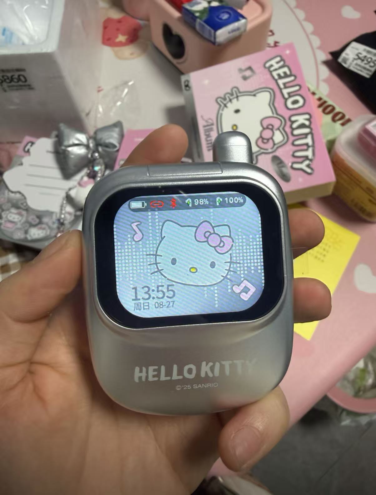 Hello Kitty Phone-Shaped Screen Bluetooth Earbuds