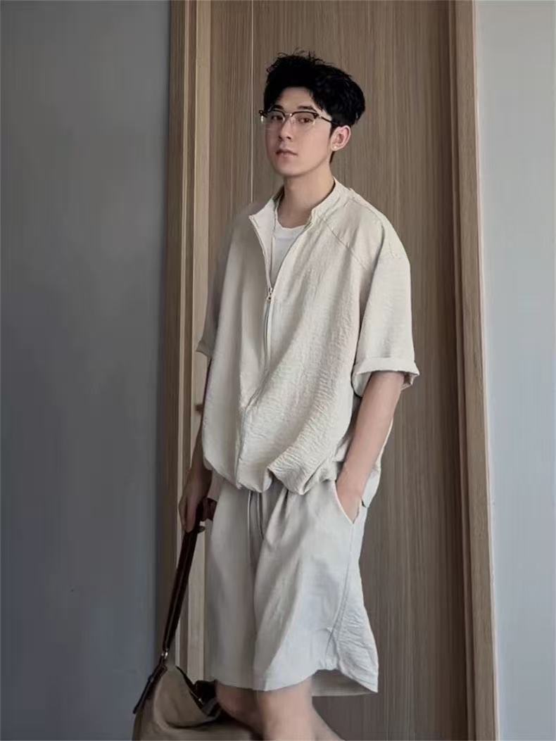Vintage Style Two-Piece Look Short-Sleeved Shirt for Men (Thin, for Summer) + Casual Knee-Length Shorts (Set)