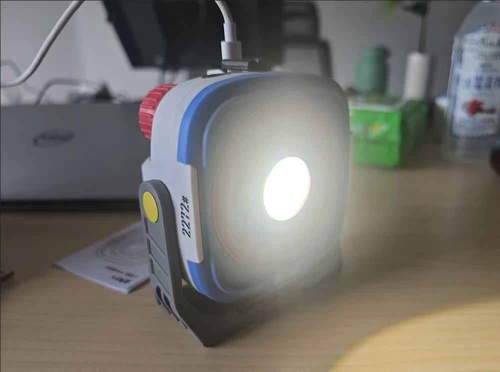 戶外露營led超長續航便攜式磁吸照明燈