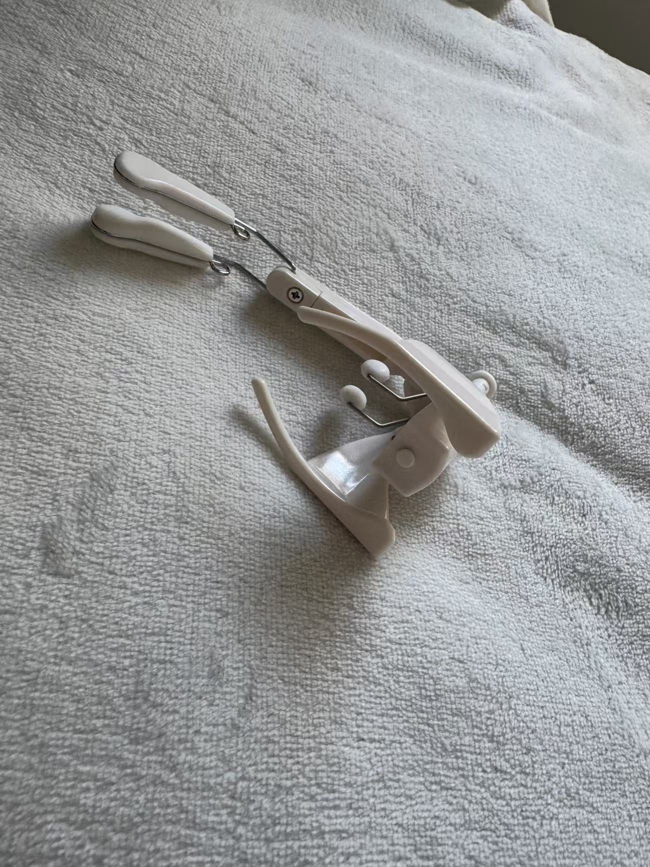 美鼻器美鼻夾 鼻梁矯正器 鼻翼縮小神器