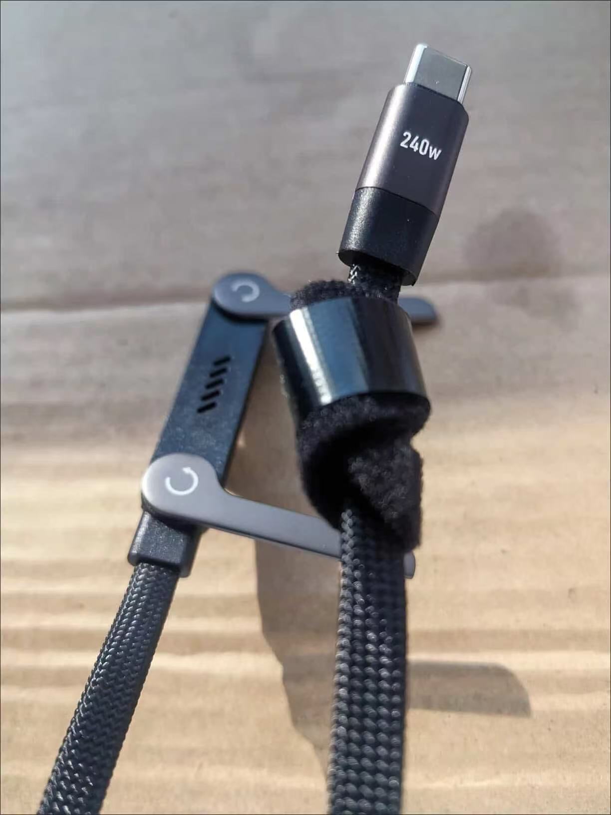240W 折疊手機數據線支架