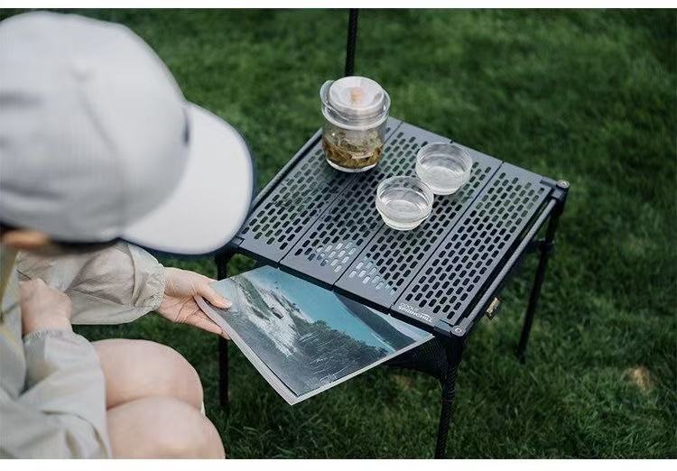 Modular Expandable IGT Grid Folding Camping Table