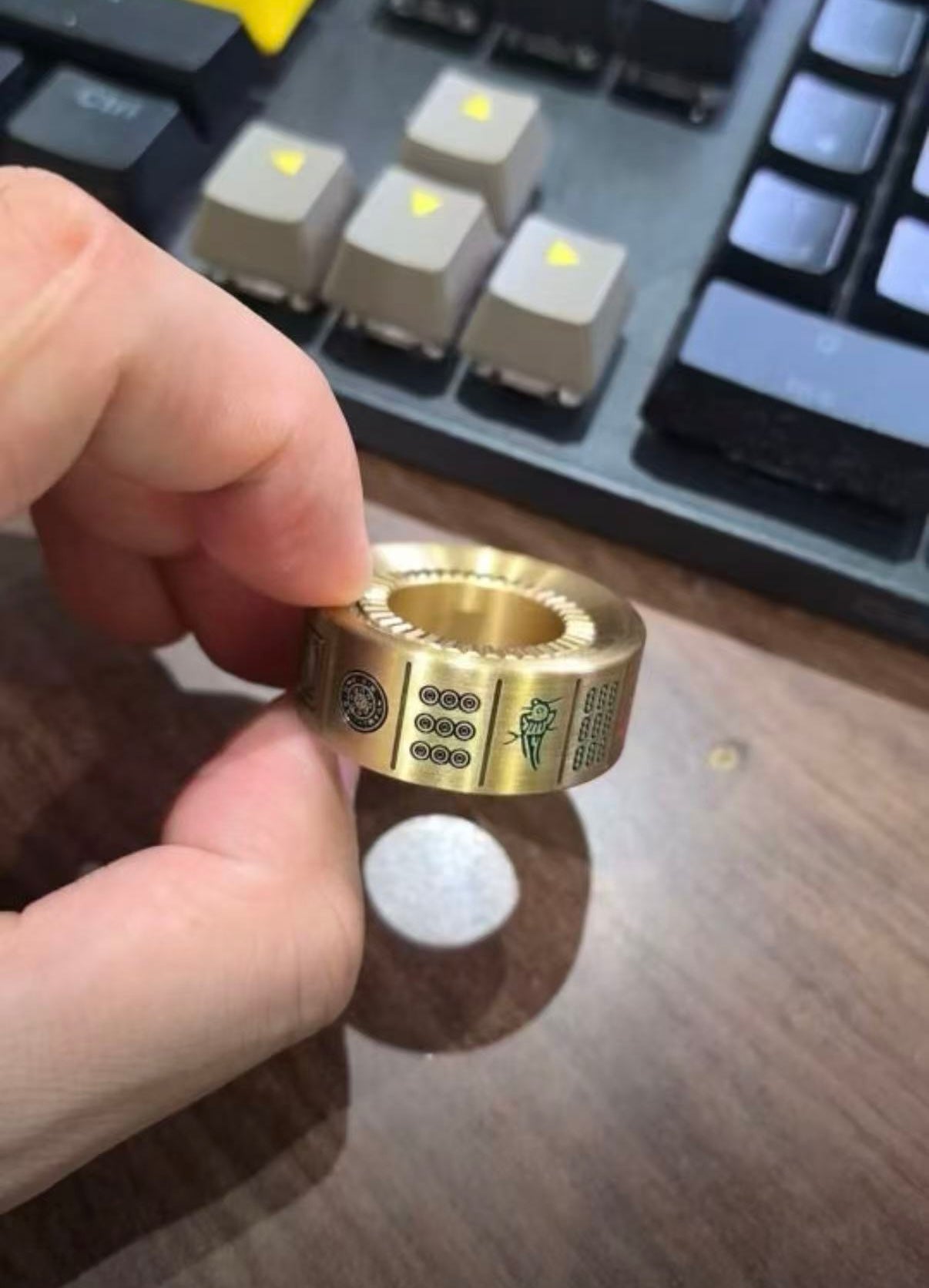 SPIN棘輪權杖指尖解壓玩具