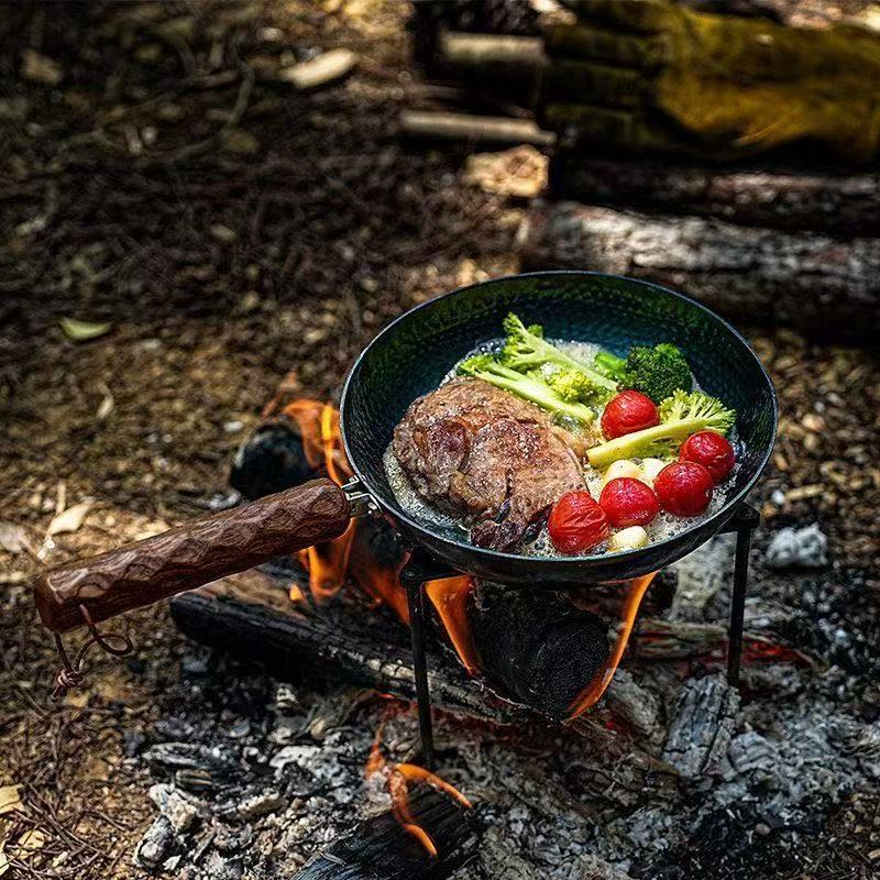 Outdoor Hiking Camping Fish Scale Pattern Cast Iron Flat-Bottom Frying Pan