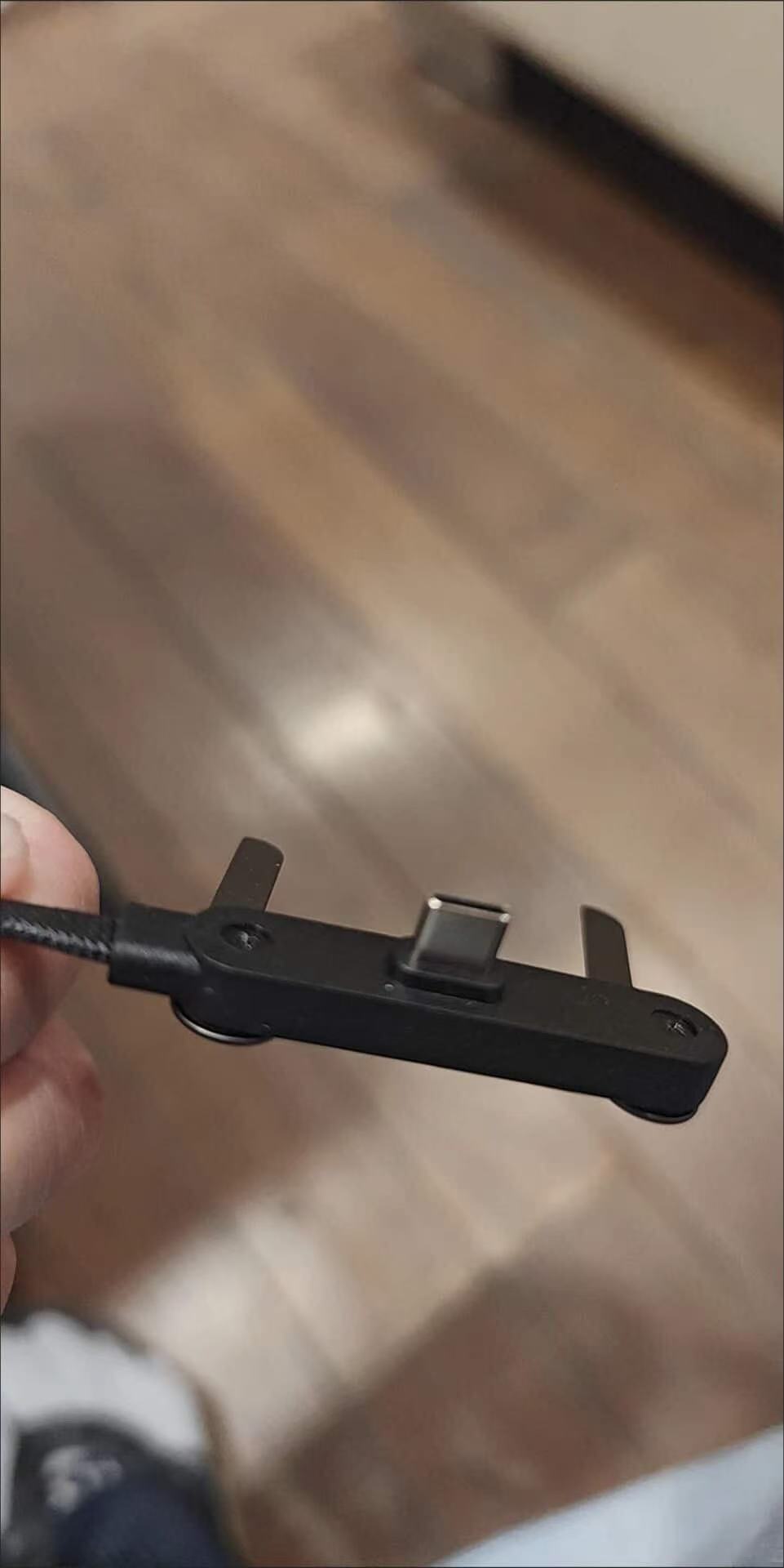 240W 折疊手機數據線支架