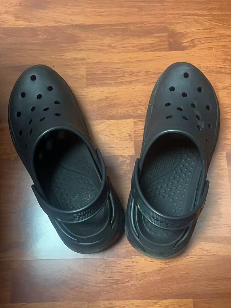Whale Cloud Arch Support Clogs